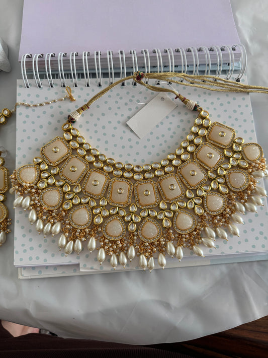 FMC1448 - Kundan Necklace