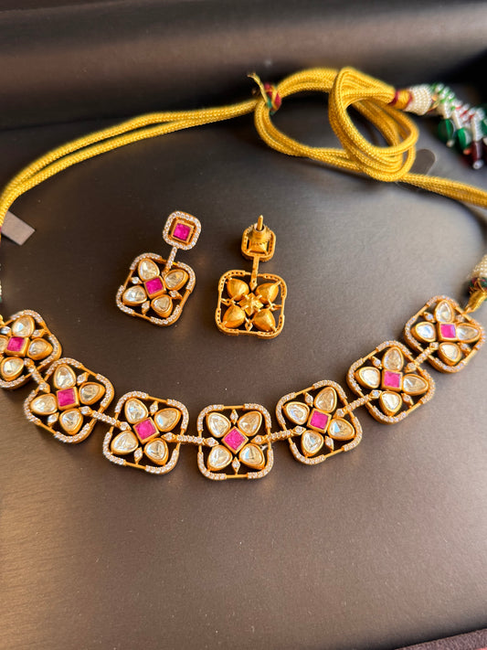 FMC4760 - 22 Carat Gold Plated Necklace