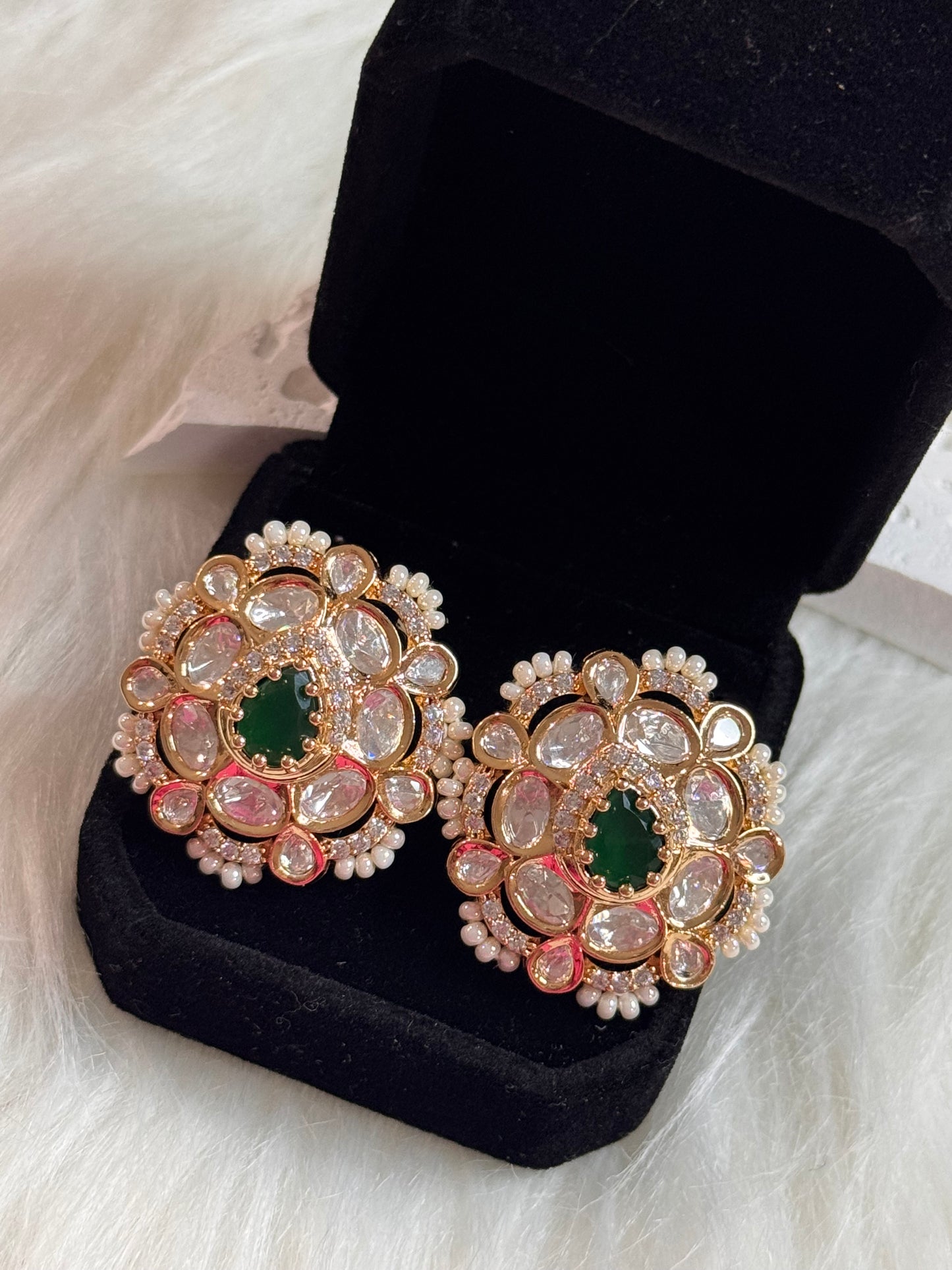 FMC1217 - Uncut Kundan Studs Earrings