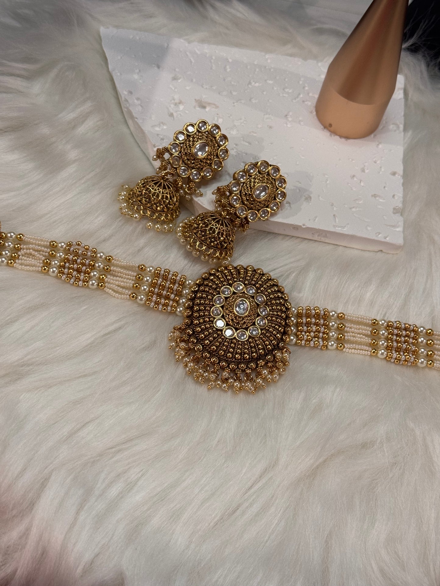 FMC2490 - Chokar Necklace