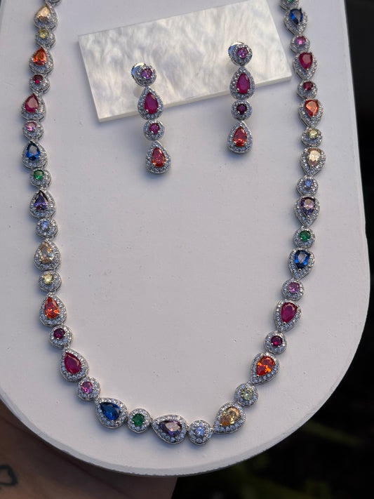 FMC2987 - Swarovski Necklace