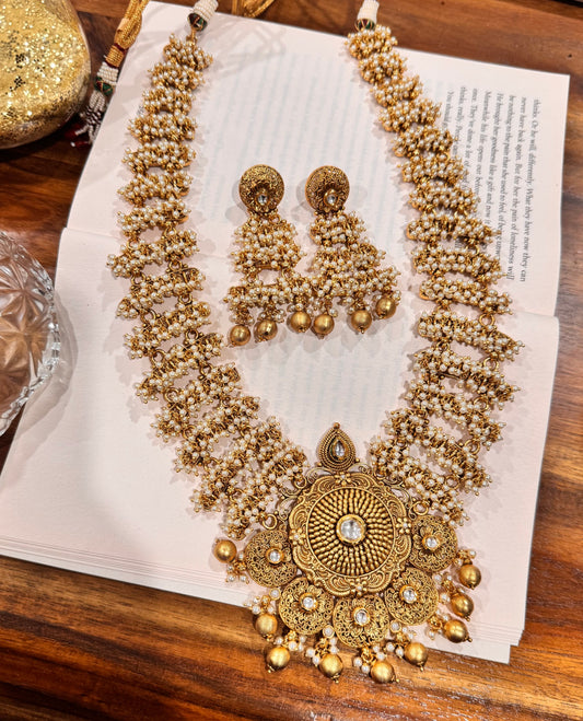 FMC4987 - Amarpali long Necklace