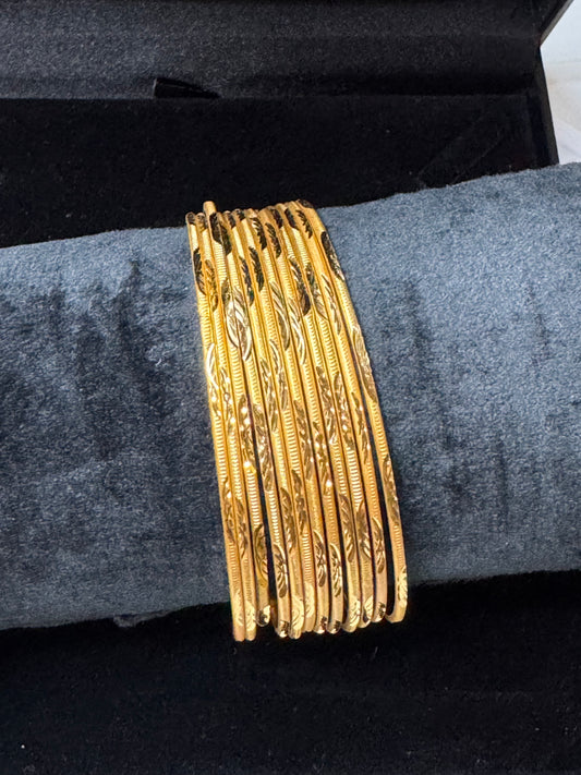FMC2521 - Gold Foaming Bangles