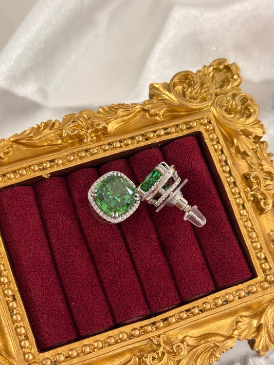 FMC1017 - WGP Swarovski Stud Earrings