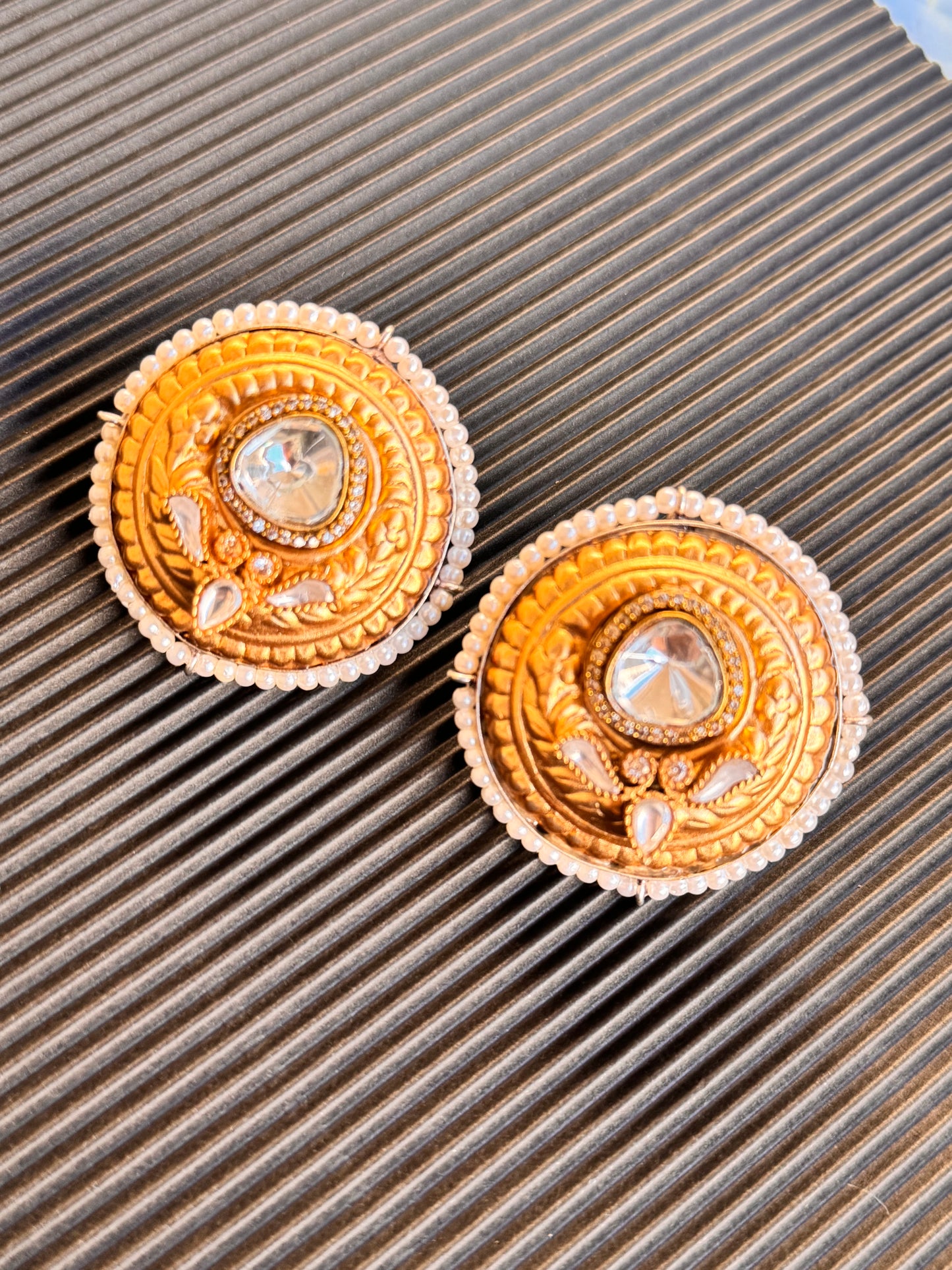 FMC1060 - Brass Stud Earrings