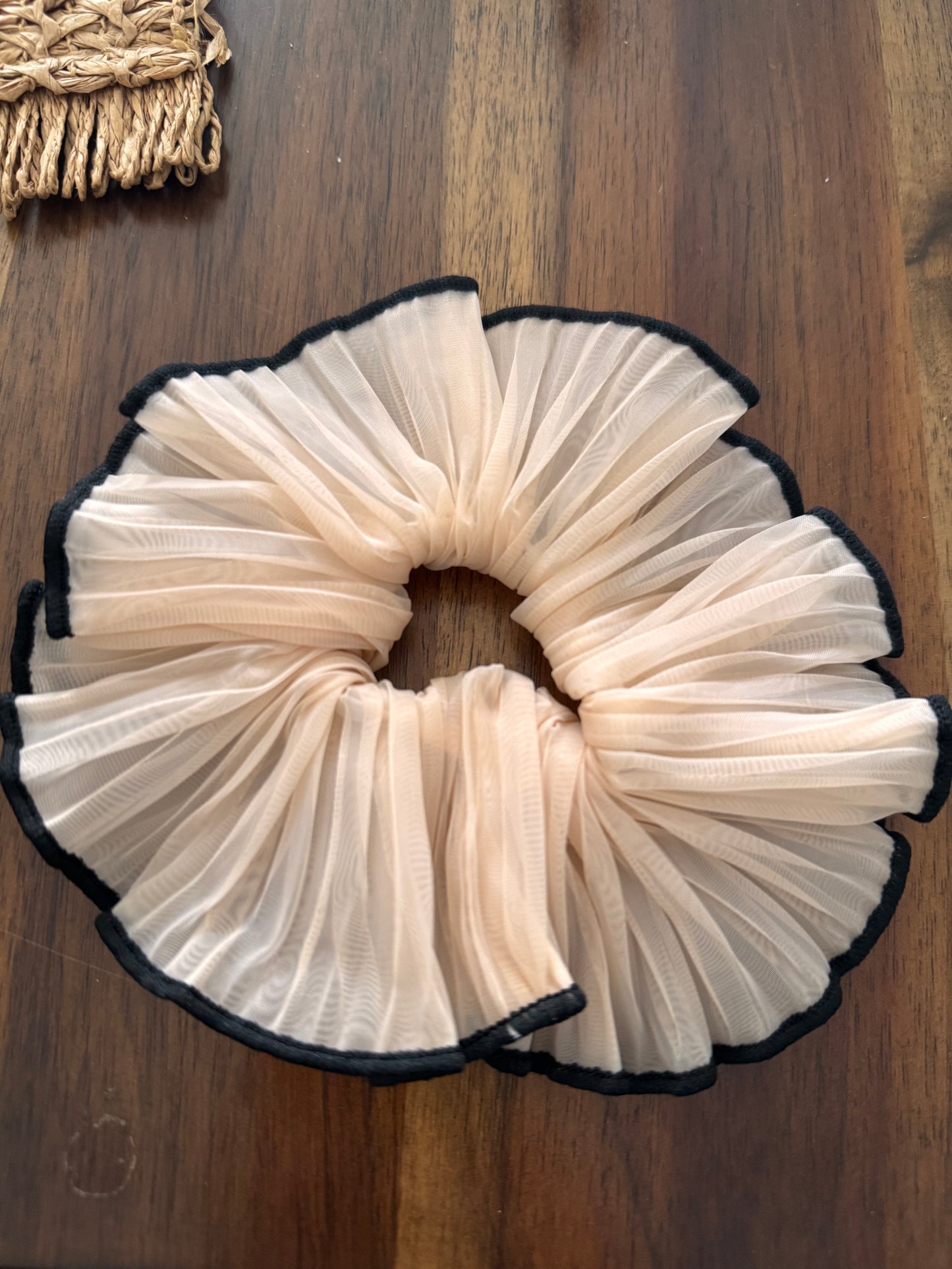 Scrunchie 😇 Goodie