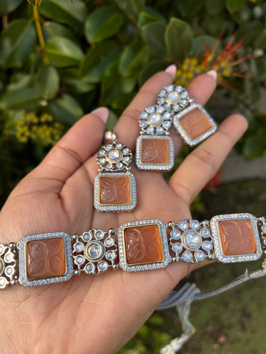 FMC121 - Uncut Diamond Choker Necklace