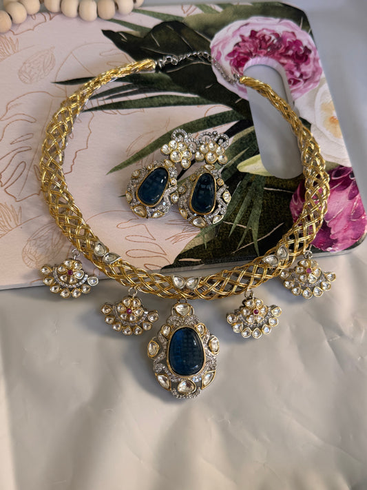 FMC2580 - Pachi Kundan Hasali