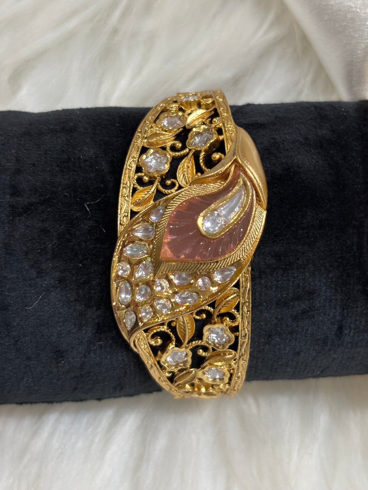 FMC2435 - 22 Carat Gold Plated Bracelet