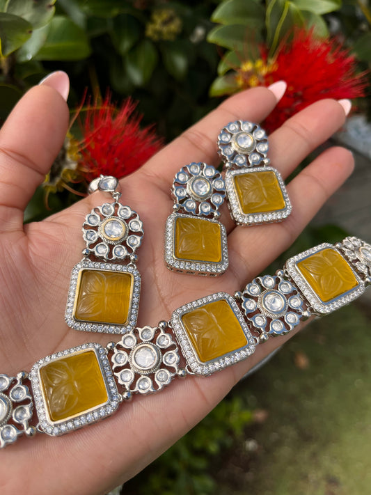 FMC121 - Uncut Diamond Choker Necklace