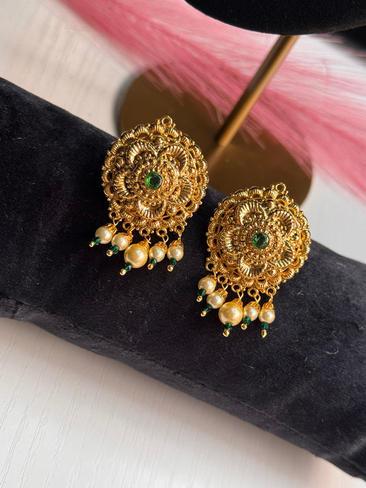 FMC702 - Antique Gold Plated Studs