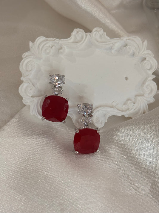 FMC943 - WGP Diamond Like Stud Earrings