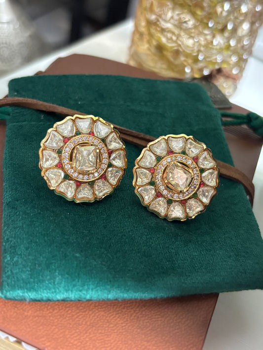 FMC1212 - 22 Carat Gold Plated Stud Earrings
