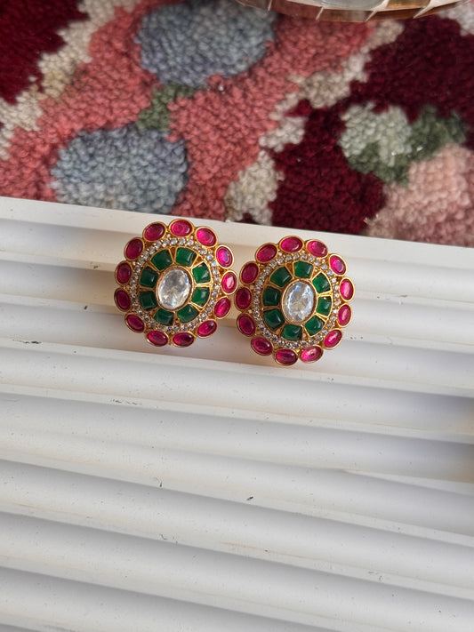 FMC780 - Elegant Stud Earrings