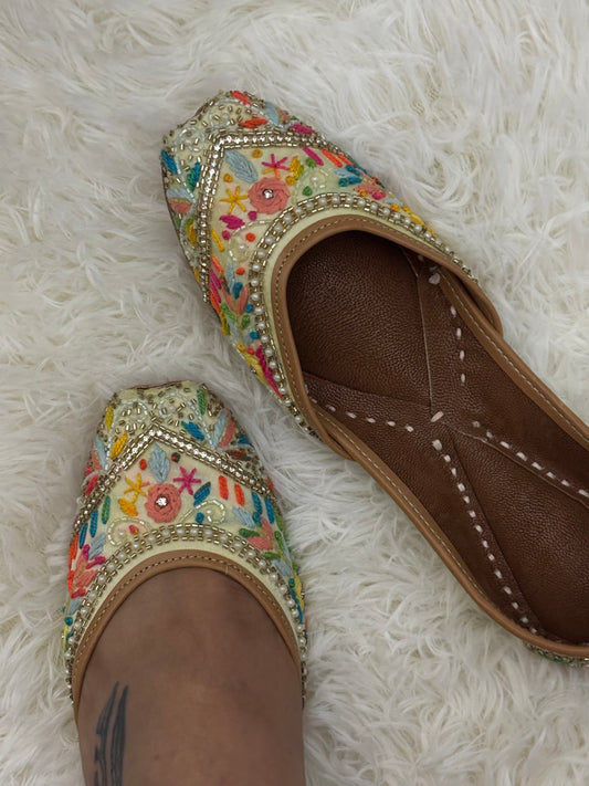 FMC1001 - Punjabi Jutti