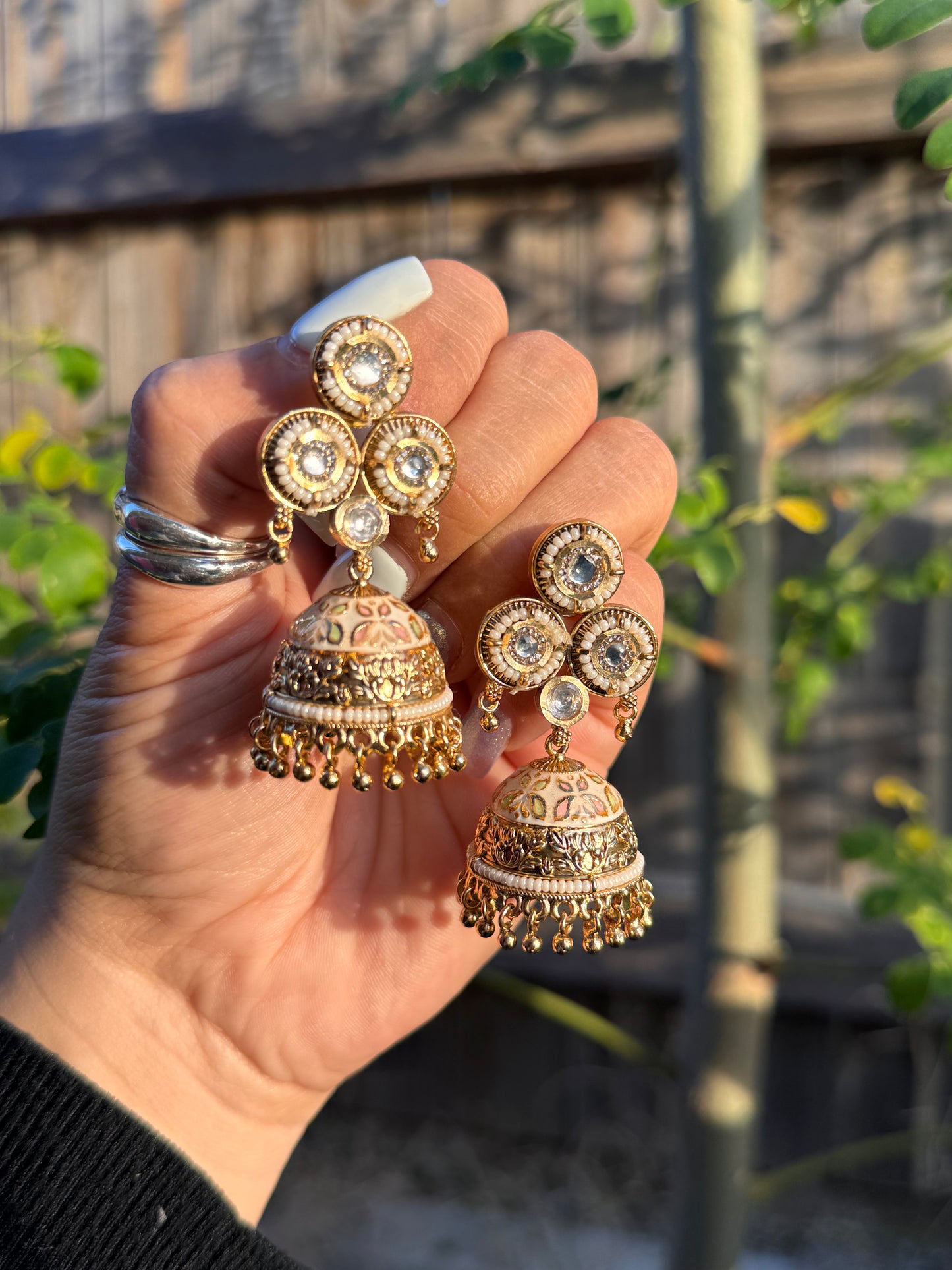 FMC1043 - Jhumki