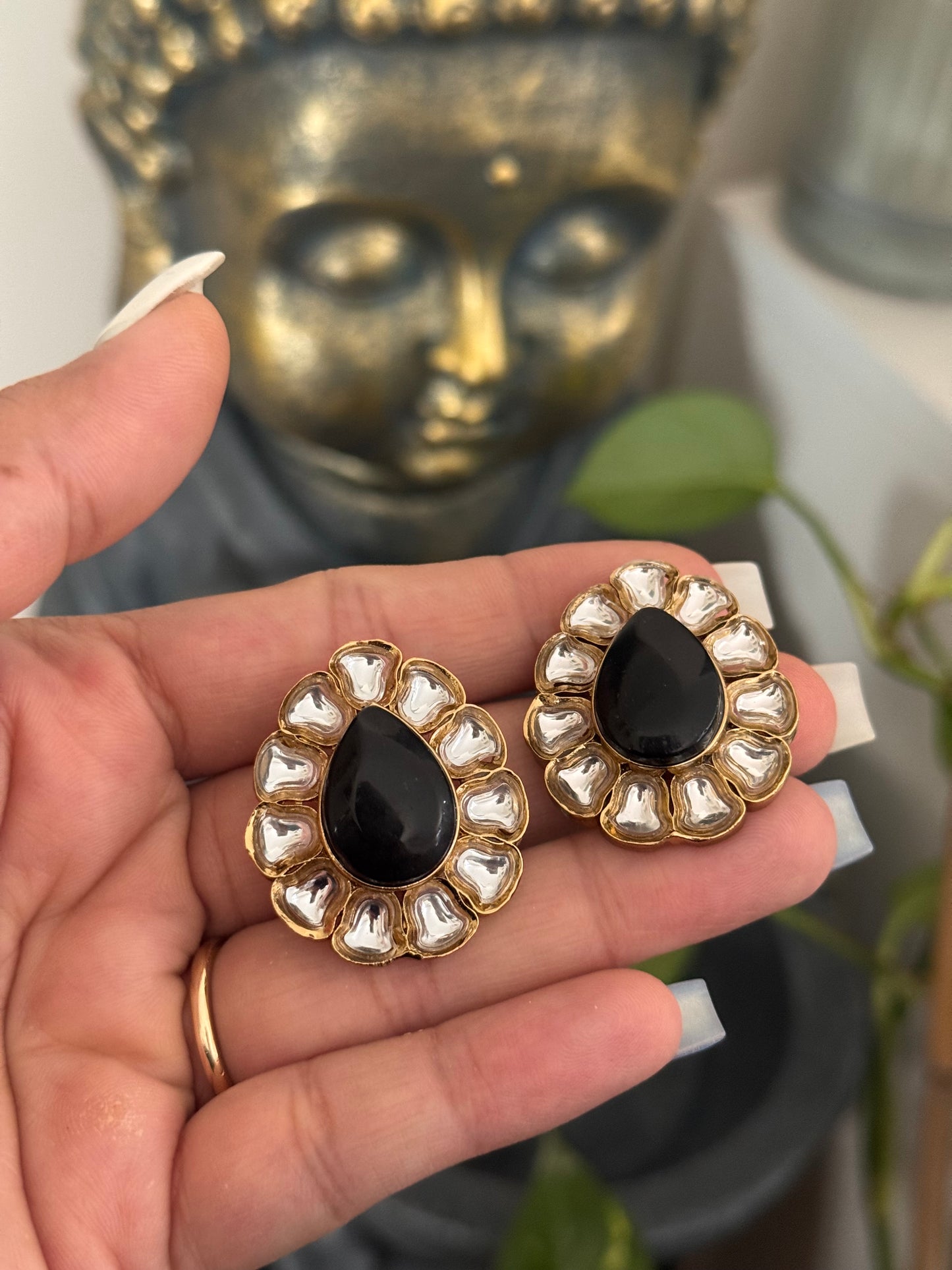 FMC151 - Kundan Stud Earrings