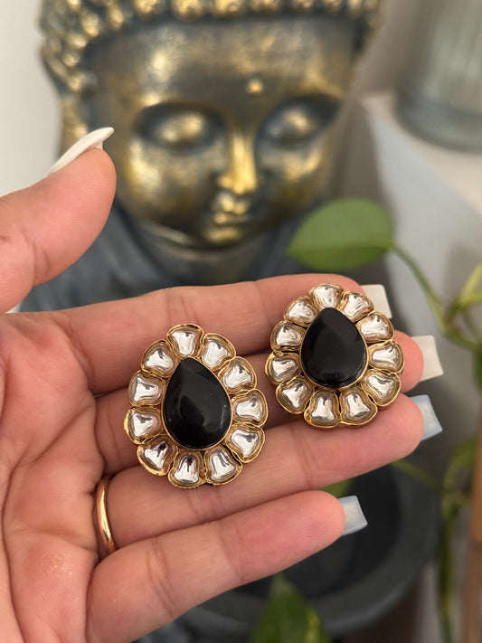 FMC151 - Kundan Stud Earrings