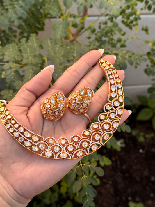 FMC9002 - 22 Carat Gold Plated Necklace