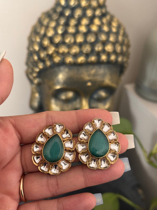 FMC151 - Kundan Stud Earrings