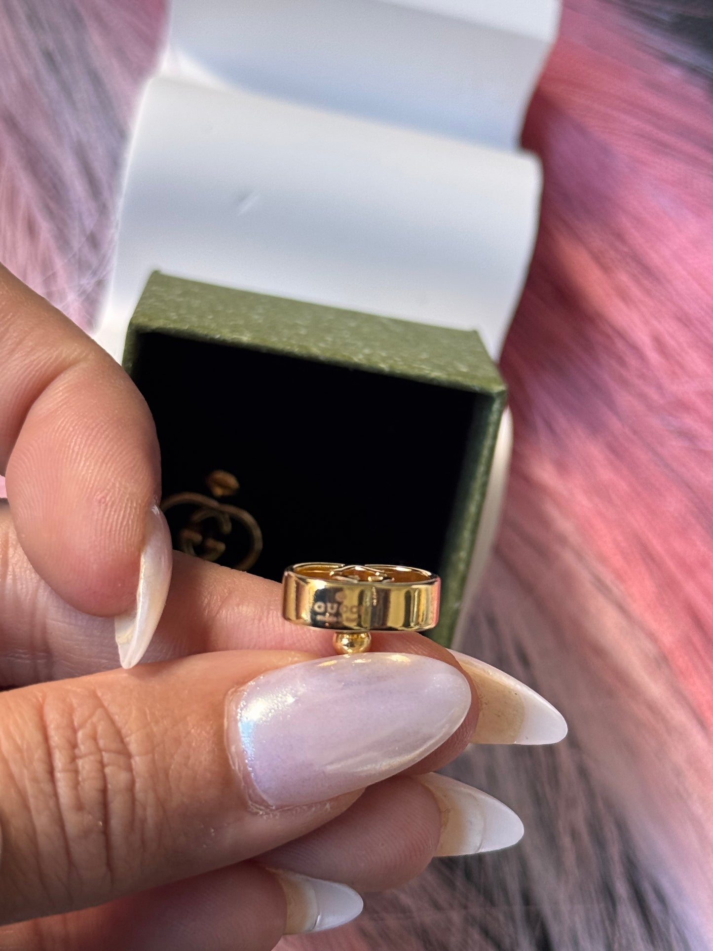 Double G - plain golden