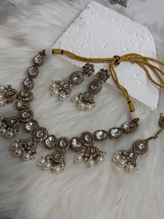 FMC656 - Kundan Necklace