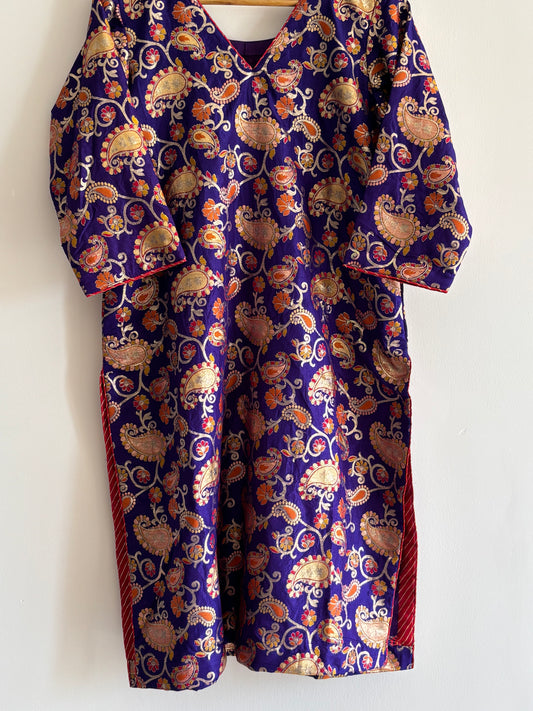 Kheen Khaab Suit Set.