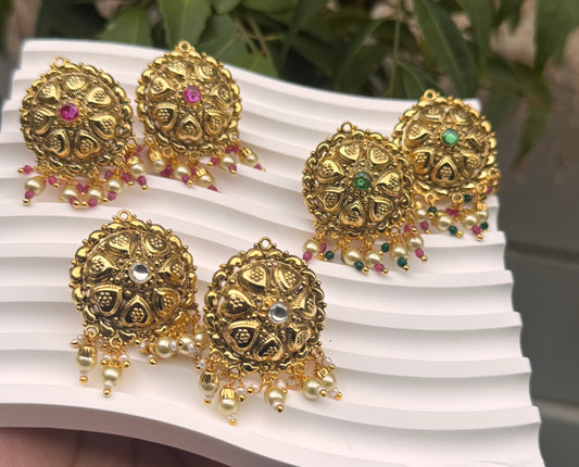 FMC701 - Gold Plated Studs