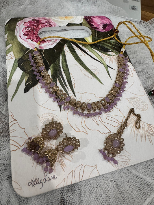 FMC203 - Polki Neckline Set