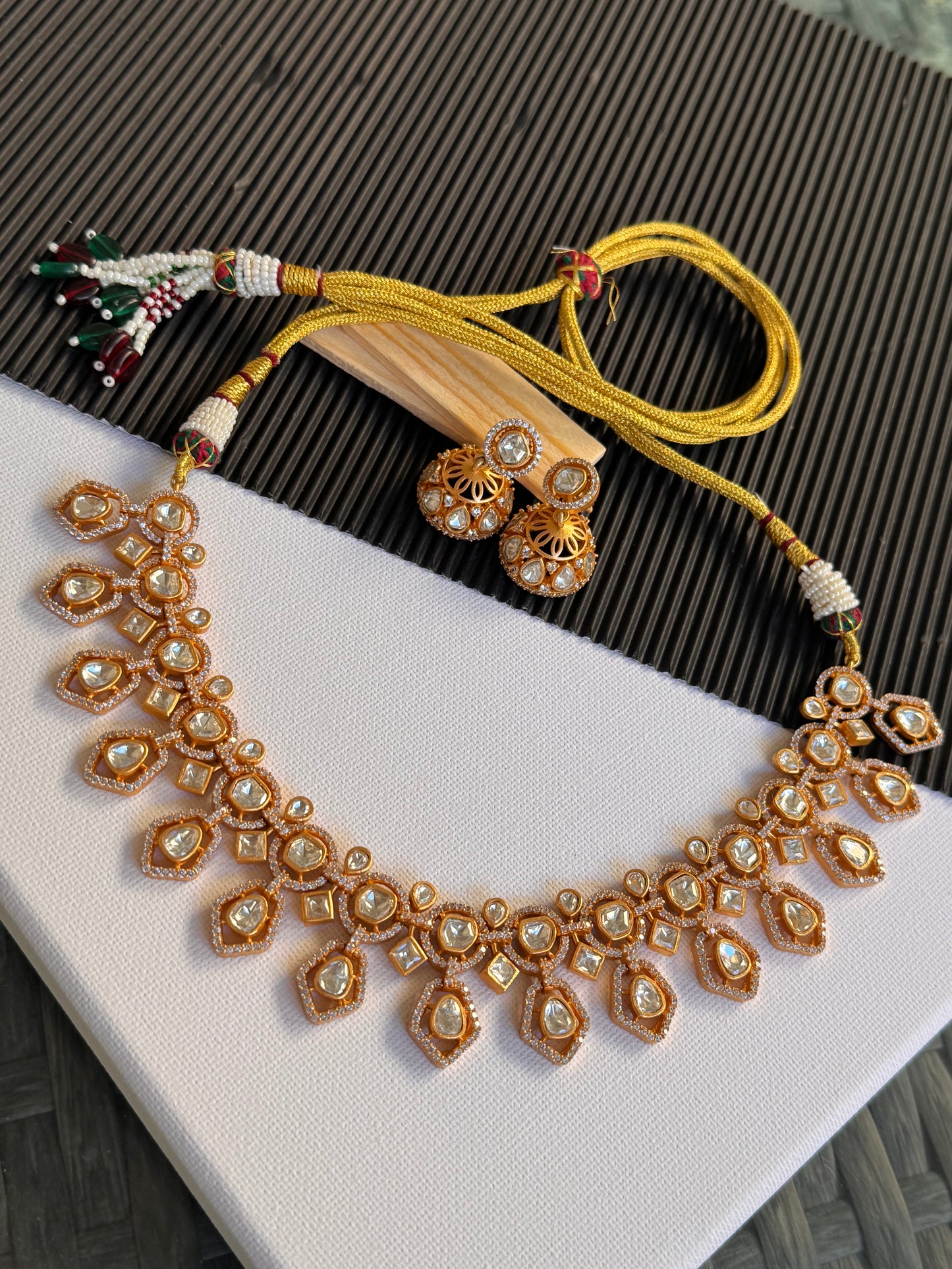 FMC8110 - 22 Carat Gold Plated Necklace