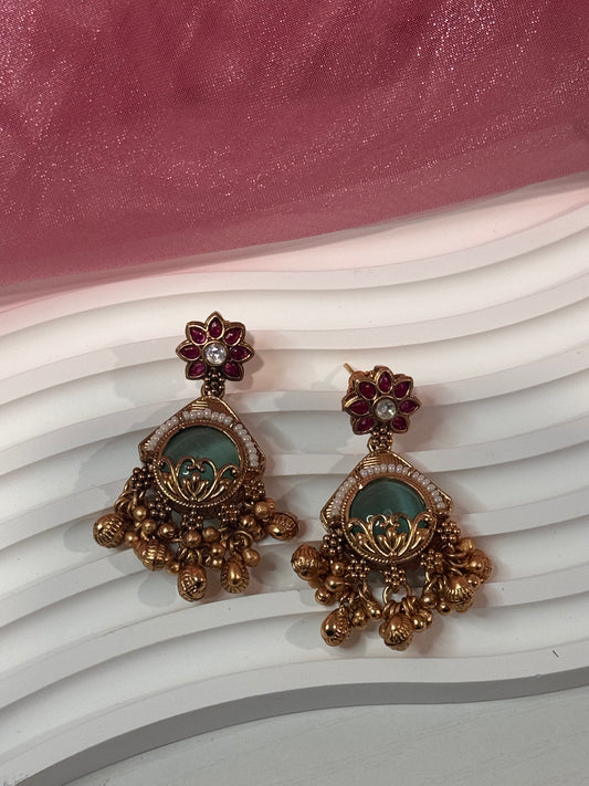FMC1811 - Heritage Earrings