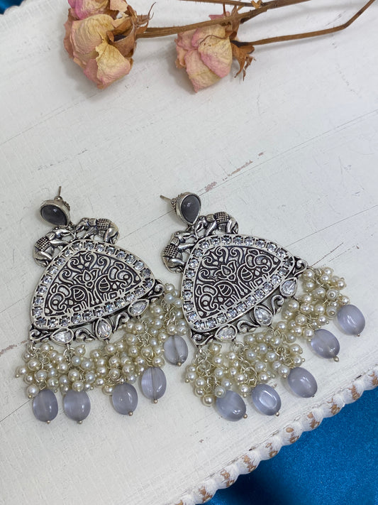 SAPAN - Uncut Kundan Earrings