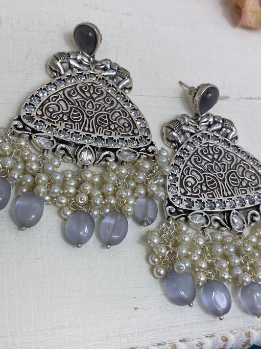 SAPAN - Uncut Kundan Earrings