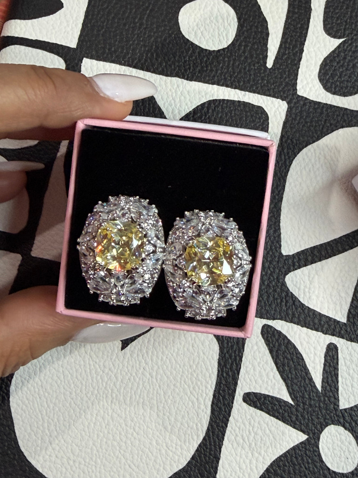 FMC1350 - WGP Hoop Earrings