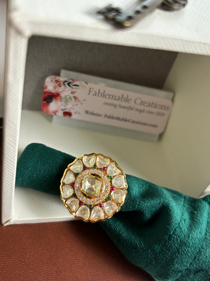 FMC752 - Sunheri Kundan Ring