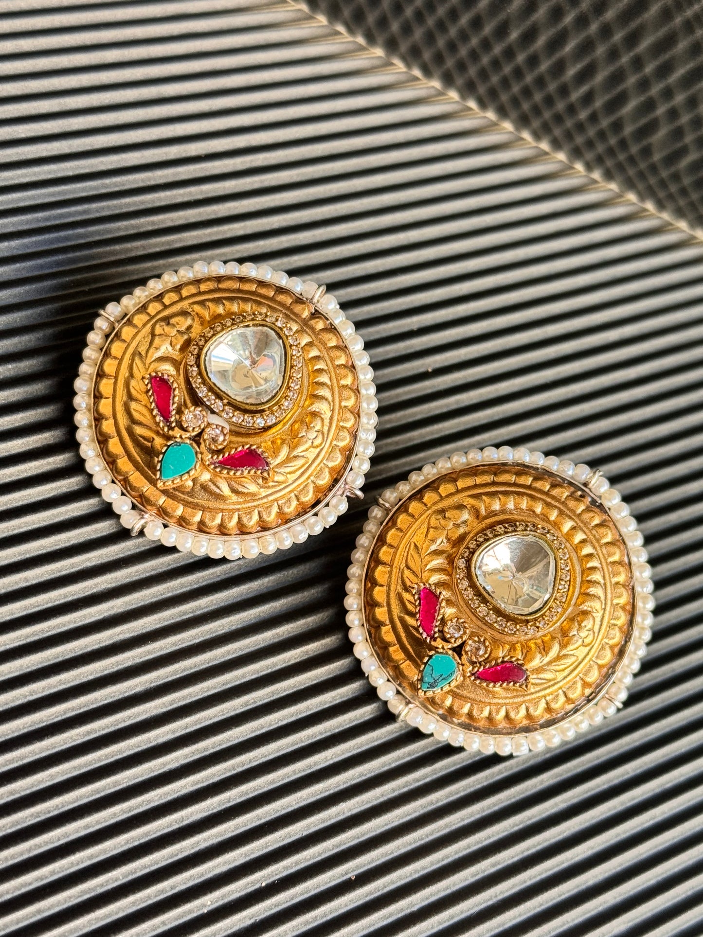 FMC1060 - Brass Stud Earrings
