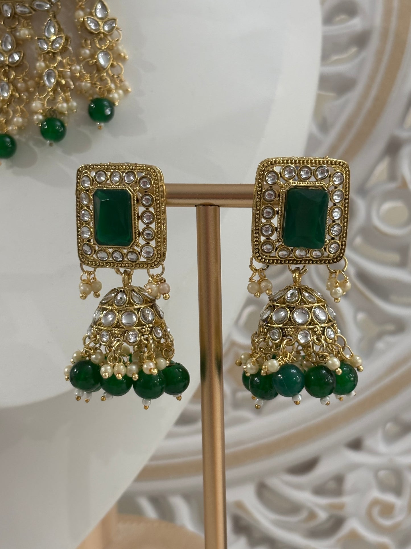 FMC468 - Kundan Choker Necklace with Jhumki & Tikka