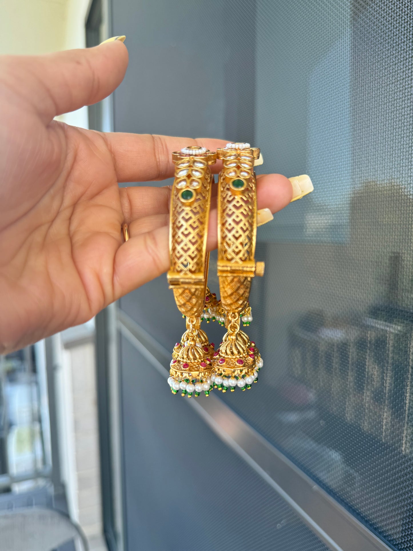 FMC2500 - Rajwada Hanging Jhumka Kangan