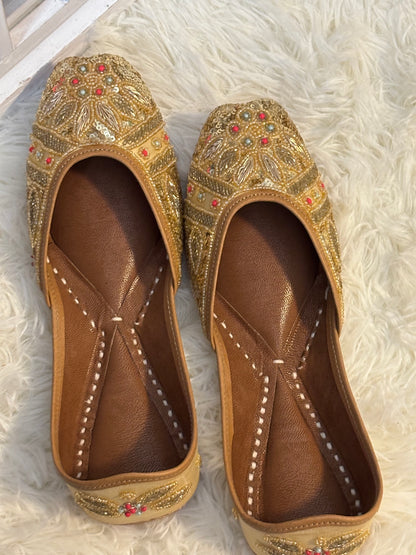 FMC1015 - Punjabi Jutti