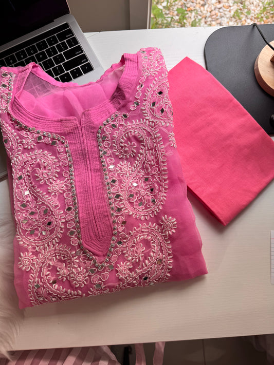 SB072 - Lucknowi Kurti