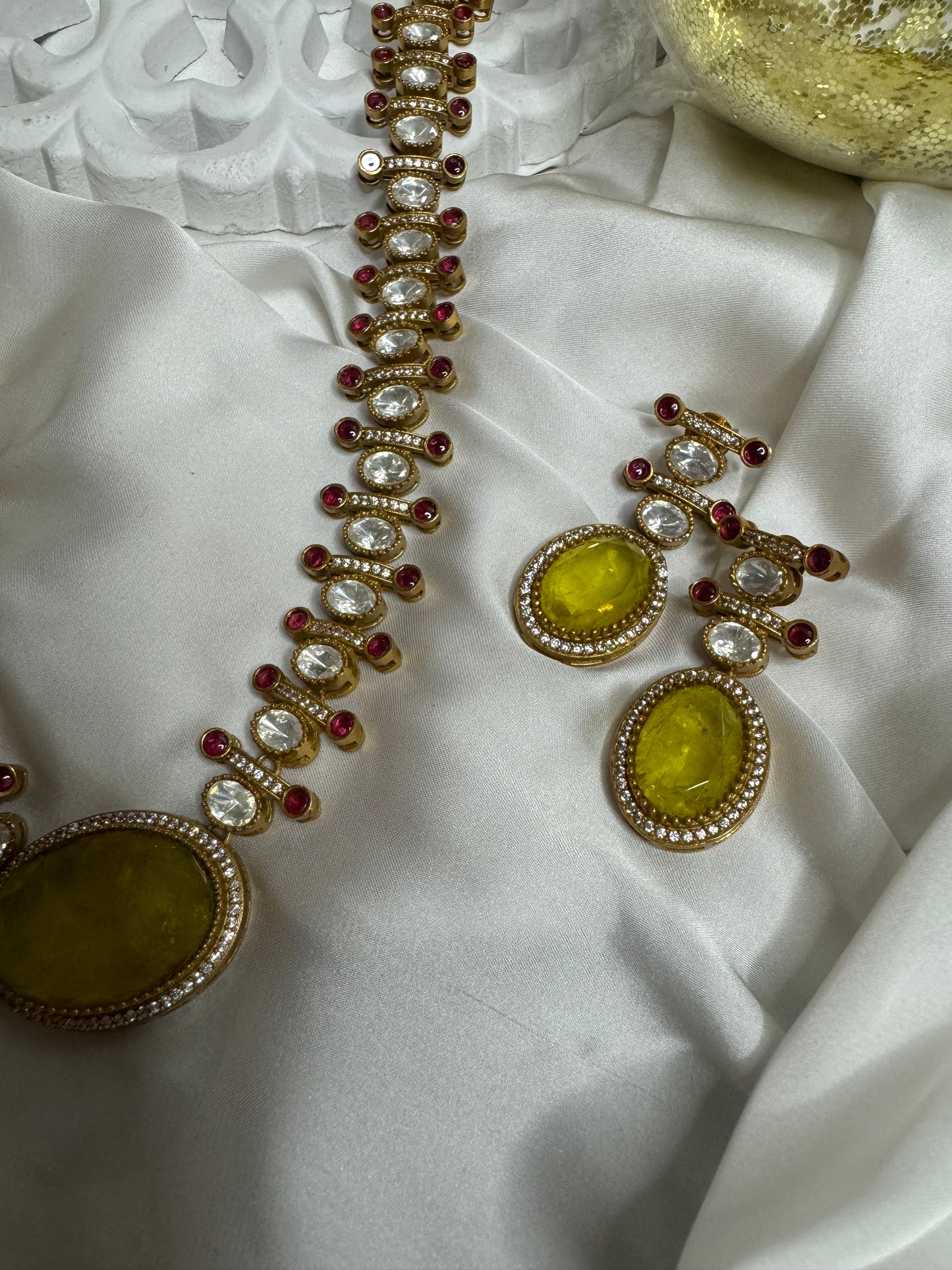 FMC2554 - Mossanite Kundan Necklace