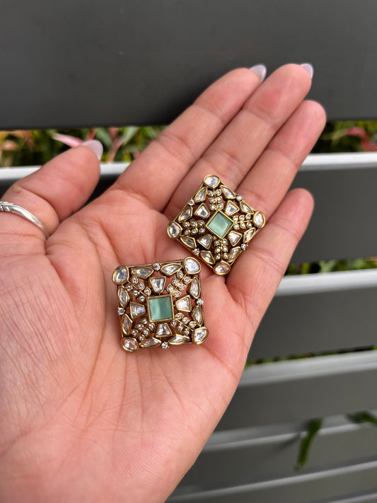 FMC301 - Uncut Kundan Studs