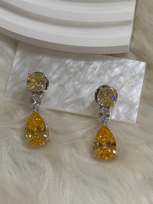 FMC949 - WGP Diamond Like Drop Earrings