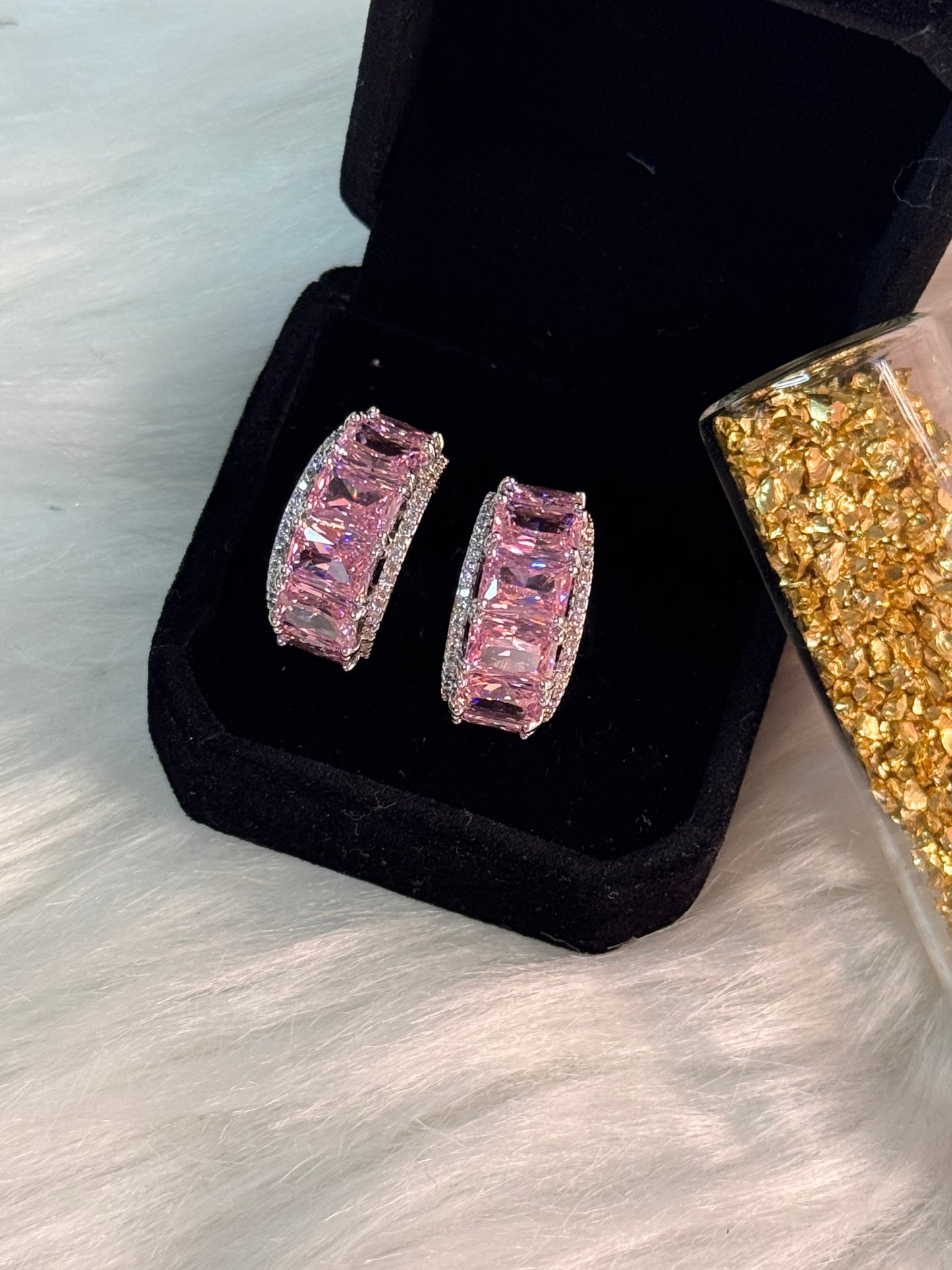 FMC970 - WGP Stud Style Hoops