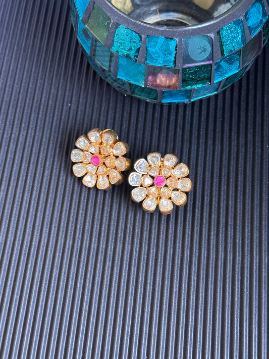 FMC1925 - 22 Cr Gold Plated Studs