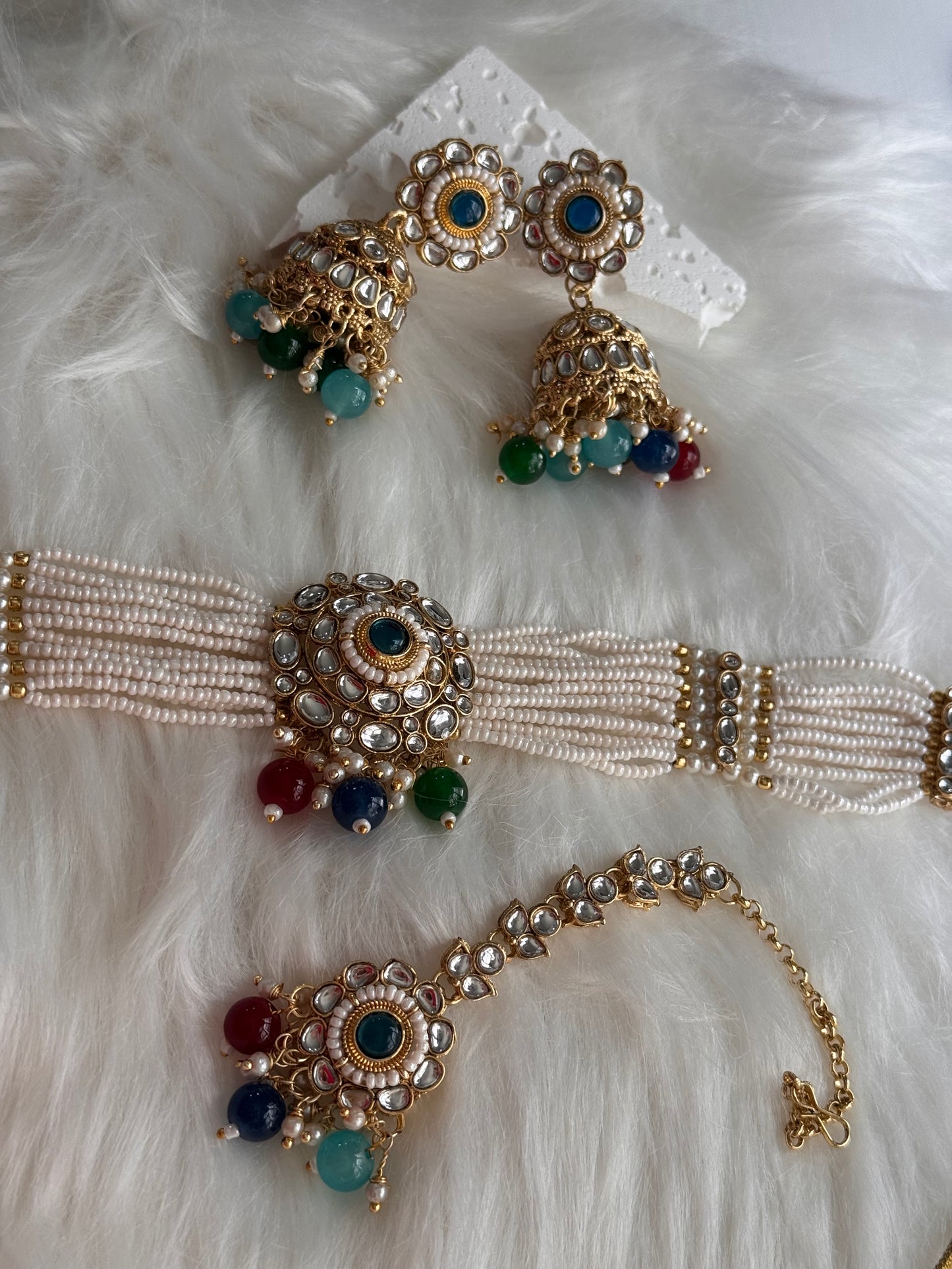 FMC425 - Kundan Chokar Necklace