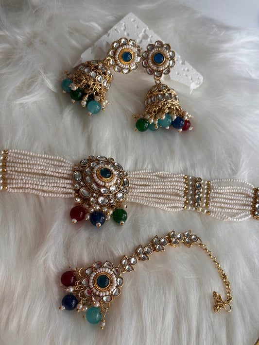 FMC425 - Kundan Chokar Necklace