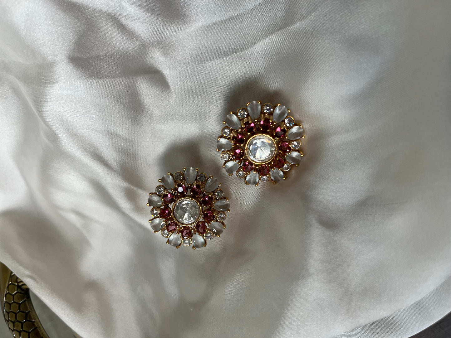 FMC240 - Uncut Kundan Studs