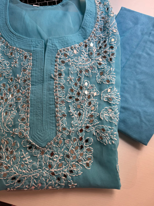 SB073 - Lucknowi Kurti