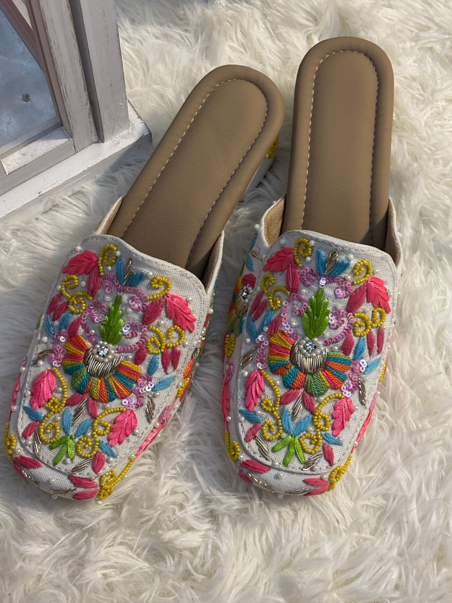 FMC3001 - Hand Embroidered Heels